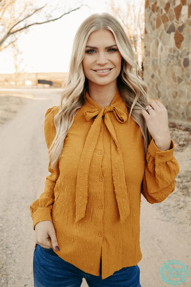 Business Babe Top in Gold
