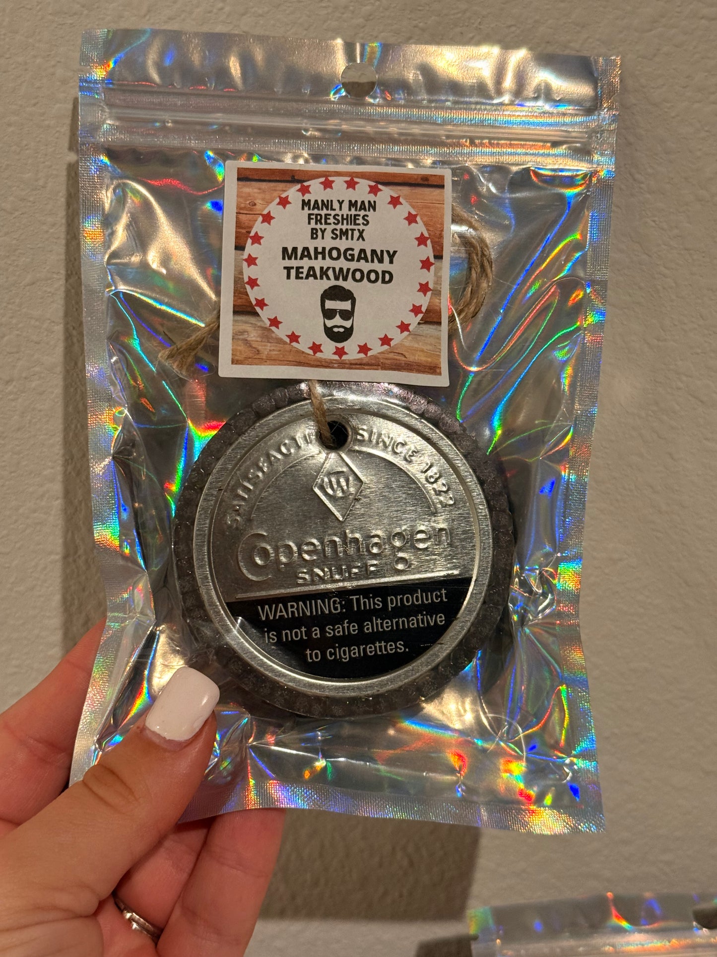 Copenhagen Snuff Men’s Car Freshie- Mahogany Teakwood Scent